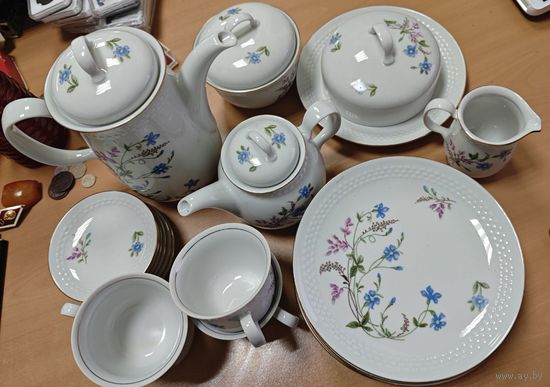 Сервиз. ГДР. Фарфор высокого качества.