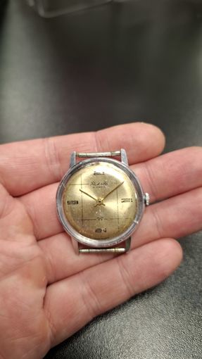 С 1 рубля 3 дня! Идут, через разное время останавливаются.