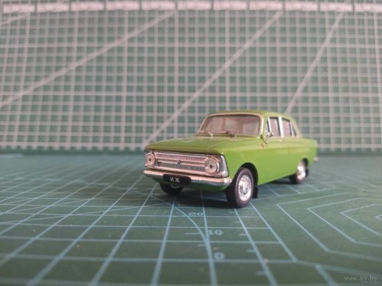 Масштабная модель ИЖ-412 Масштаб 1/43