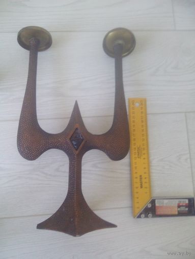 Подсвечник