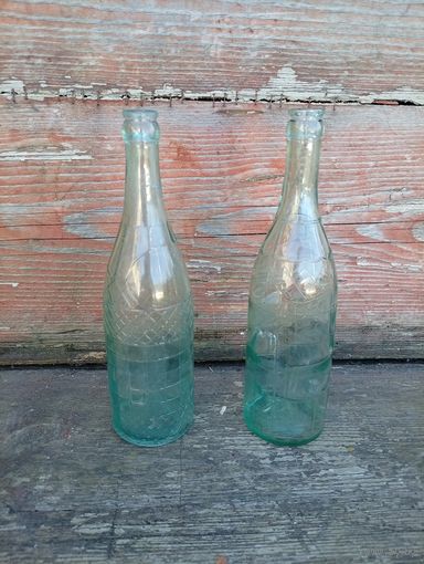 Старые,коллекционные "Стеклянные бутылки"1920-30г,"Завод им Луначарского"РСФСР!