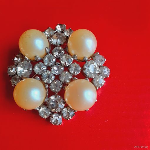 Брошь 60 годы