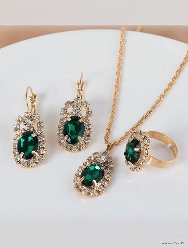 Комплект украшений (подвеска, серьги, кольцо), новый