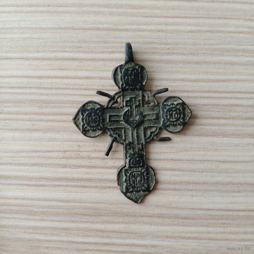 Крестик штурвал 5 см на 3,5 см