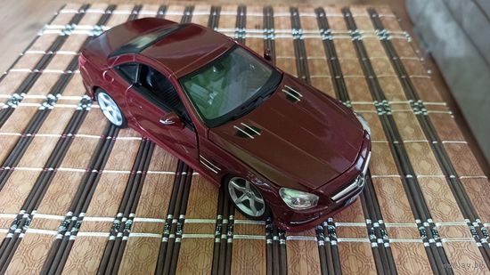 Mercedes-Benz SL 500 1/24