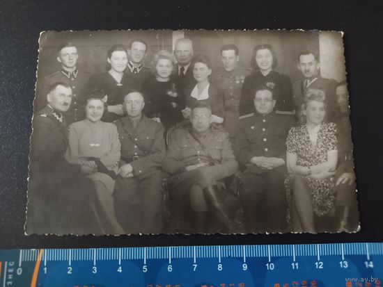 Польские и советские офицеры. 20 мая 1945, Лодзь
