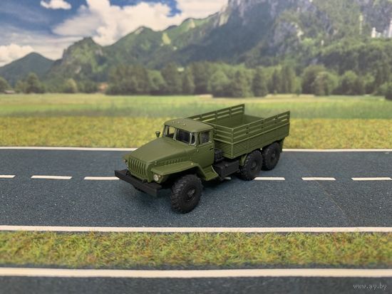 Урал 4320. Масштаб НО 1:87.