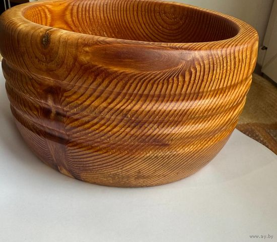 Ваза, фруктовница. Деревянная подставка. Ручная работа