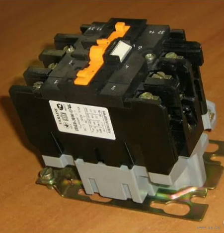 Контактор-пускатель ПМЛ-3100 220V