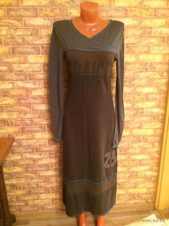 Платье Cop.copine на 42-44 р. Португалия. Очень классное, 97% хлопка и 3% эластана. Длина 123 см, ПОгруди 40 см, длина рукава 67 см.