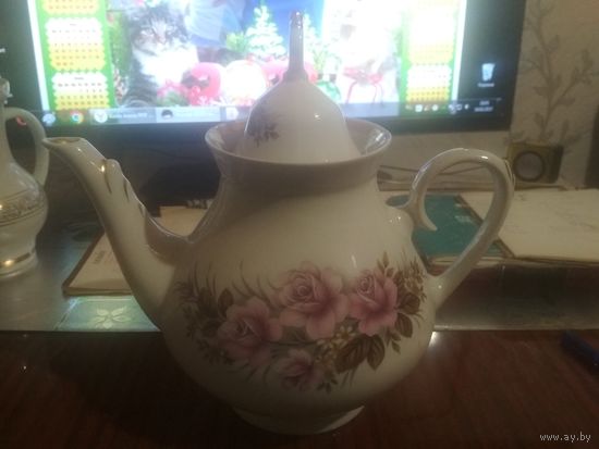 Чайник фарфоровый большой заварочный СССР