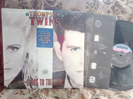Виниловая пластинка THOMPSON TWINS. Close to the bone.
