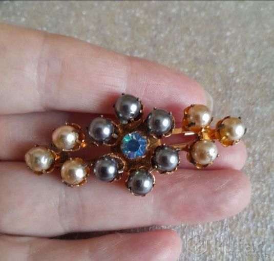 Винтажная брошь