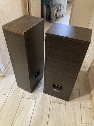 Колонки корпуса