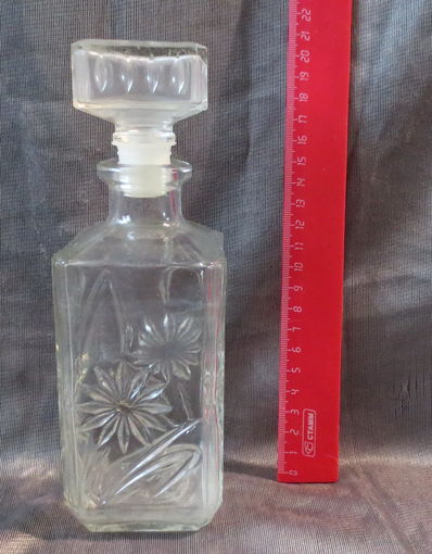 Штоф. Оригинальный и в отличном состоянии.