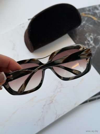 Солнцезащитные очки Tom Ford оригинал