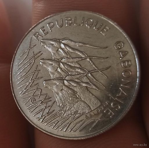 100 франков 1984 Габон