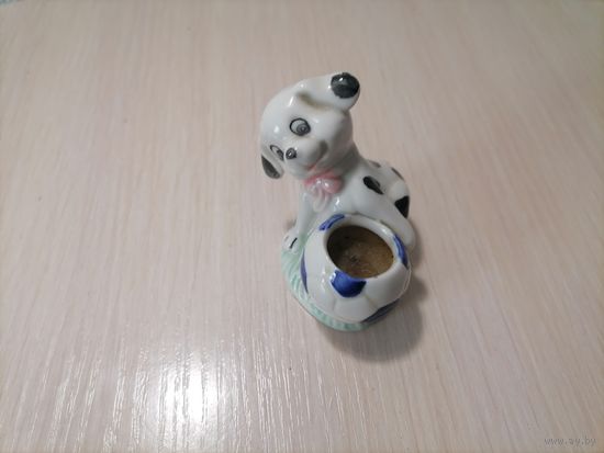 Подсвечник фарфоровый