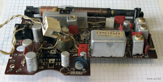 Плата малогабаритного радиоприемника "Вега-404"