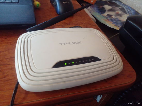 Wi-Fi роутер TP-Link TL-WR740N раб. с бл. питания.
