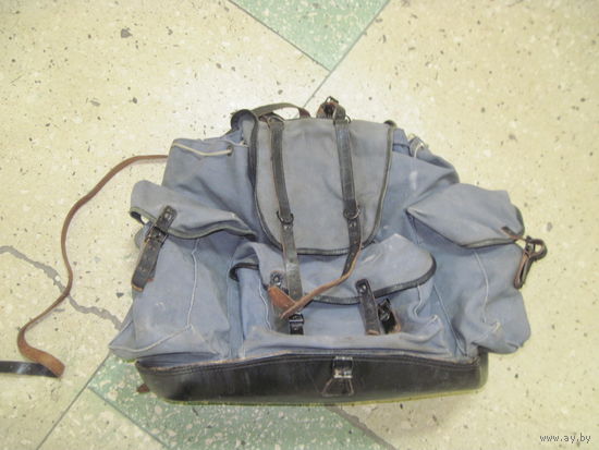 Рюкзак иностранный послевоенный с каркасом.