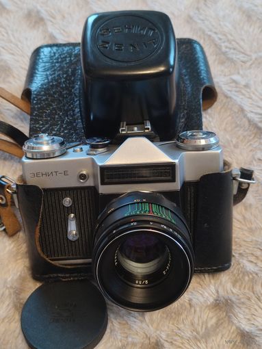 Фотоаппарат Зенит Е Helios 44- 2 Распродажа коллекции