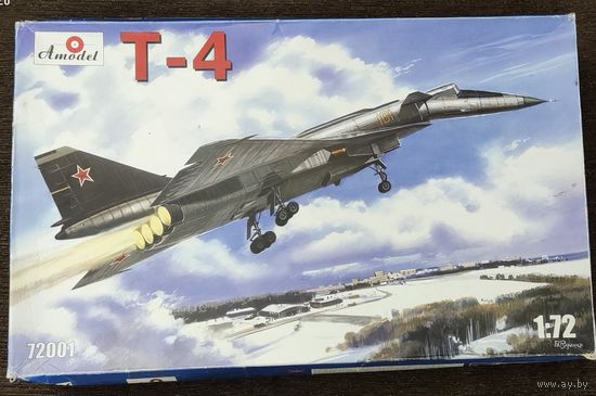 Модель самолёта Т-4 в масштабе 1:72