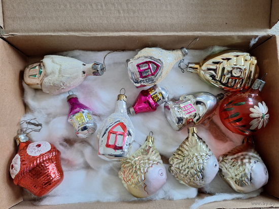 Елочные игрушки домики рыбки корзинка шарик - набор