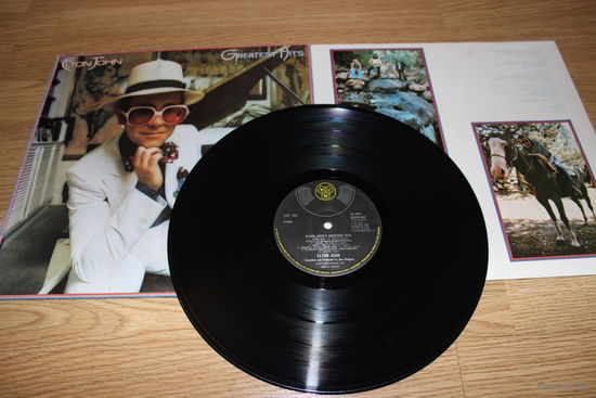 Elton John – Greatest Hits