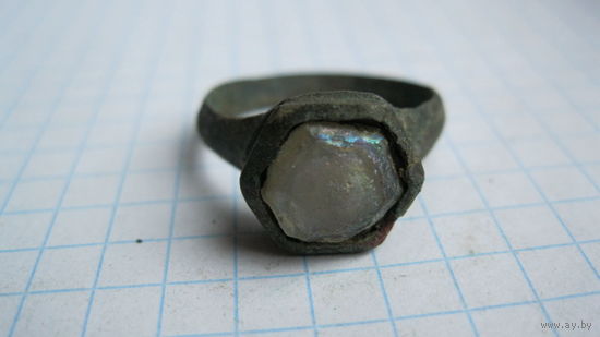 Перстень старинный.