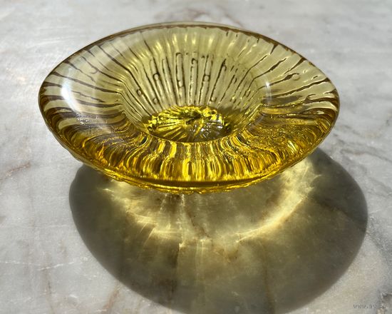 Подсвечник цветное стекло винтаж