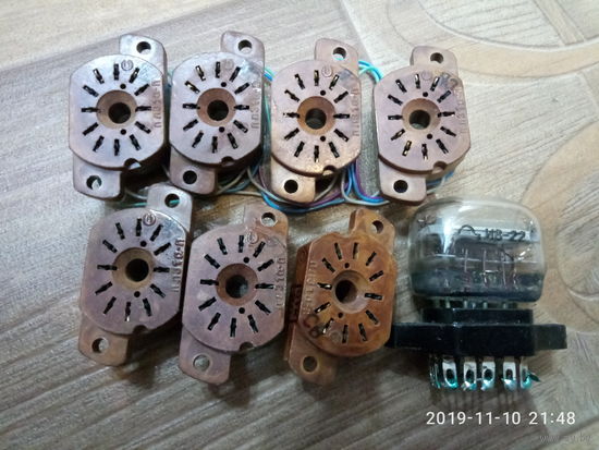 Колодки, панельки для индикаторов ИН-12А, ИВ-22, И ТД.