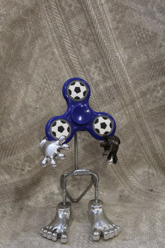 Спиннер Футбольный мяч