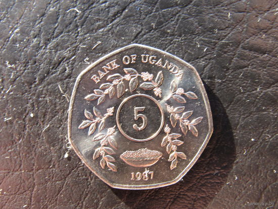 Уганда. 5 шиллингов.1987. С 20 копеек. Распродажа коллекции. Смотрите другие лоты.