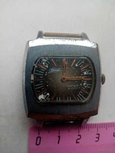 ЧАСЫ ЗИМ СССР (561011)