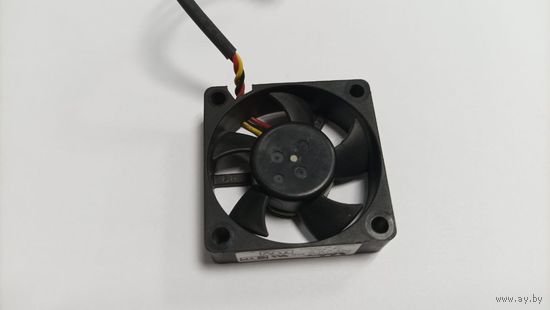 Вентилятор Nidec D03P-12TS3 01B (35x35x10)