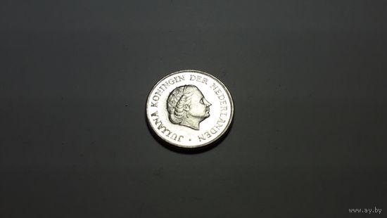 25 центов 1980 г. Нидерланды, королева Юлиана. Внимательно читайте объявление.