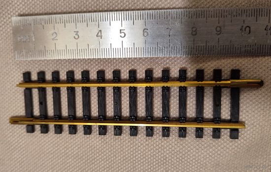 Рельс прямой L=100mm Fleischmann #6002, НО 1:87