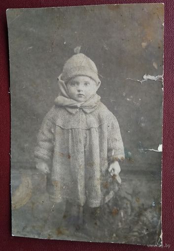 Фото девочки. 1930-е. 7.5х11 см.