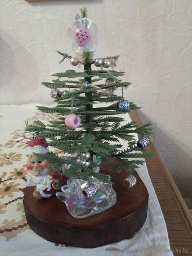Ёлка новогодняя винтажная