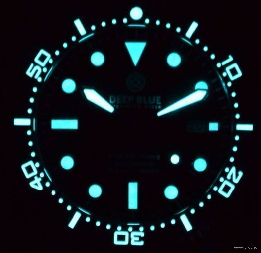 Часы DEEP BLUE MASTER DIVER 1000 II 40 MM AUTOMATIC, новые. Профессиональные дайверские часы, автоподзавод, клапан, водостойкость 300 метров по стандарту ISO 6425.