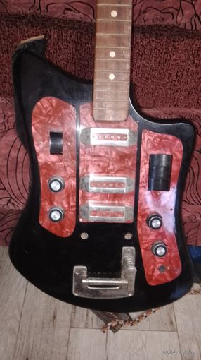 Электрогитара Форманта