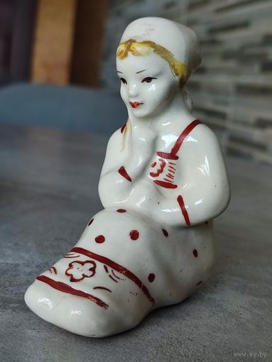 Девочка с косой, Алёнушка, фарфор