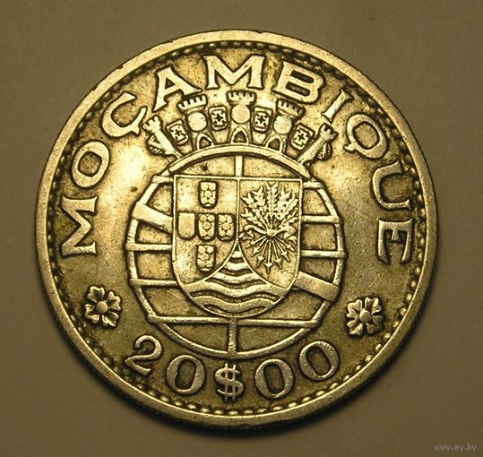 Порт. Мозамбик 20 Эск. 1960 Серебро