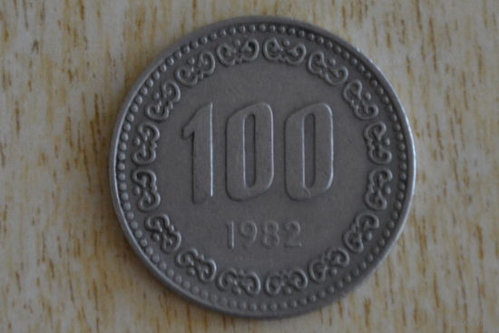 Южная Корея 100 вон 1982