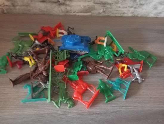 Солдатики СССР.