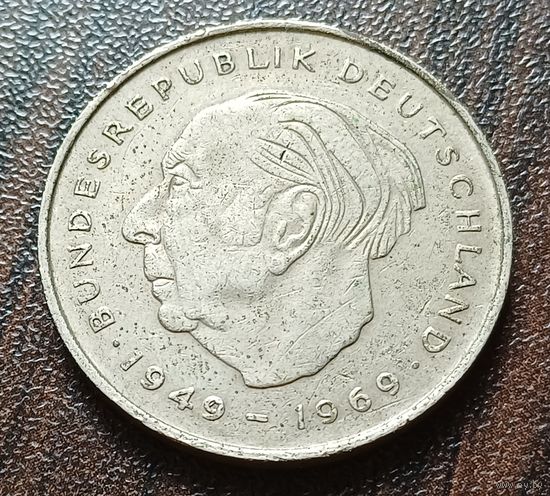 Германия 2 марки, 1971   F    Теодор Хойс, 20 лет Федеративной Республике (1-11-1)