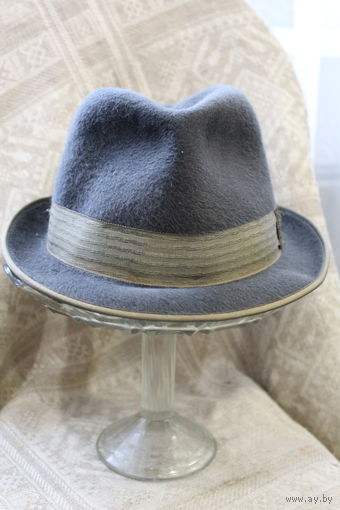 Великолепная винтажная мужская шляпа фетр
