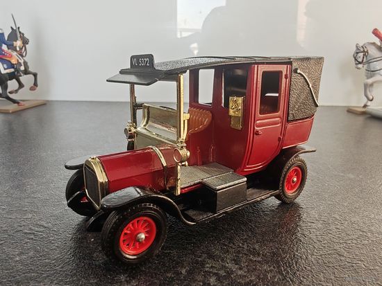 Винтажные литые машинки Matchbox 1-75 1960 год ...