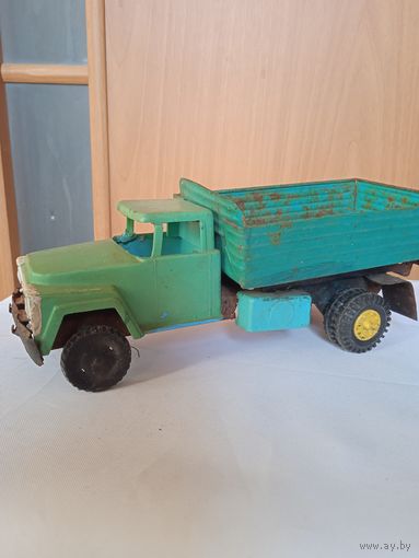 Машина ЗИЛ самосвал"шаланда"